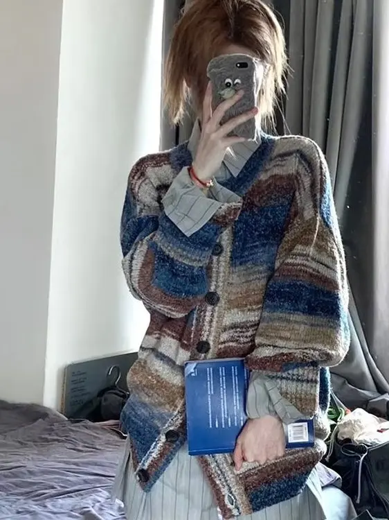 

Color Blo Американский вязаный открытый кардиган Свободный винтажный ленивый сле Картина маслом Радужные полоски adient Длинный свитер свека...