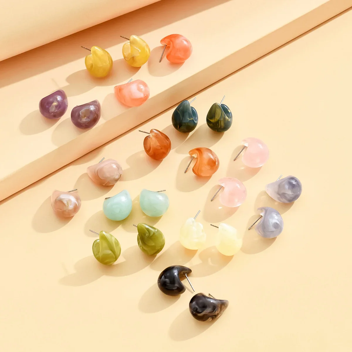 3 paar Neue Koreanische Vintage Wasser Tropfen Acetat Harz Stud Ohrringe Für Frauen Vielseitig Nische Temperament Mädchen Ohr Schmuck Geschenke
