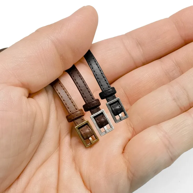 Metalowy pasek z klamrą w skali 1/6 z wykończeniem, skórzany pasek PU o szerokości 5 mm, model żołnierza do figurek akcji 12-calowych.