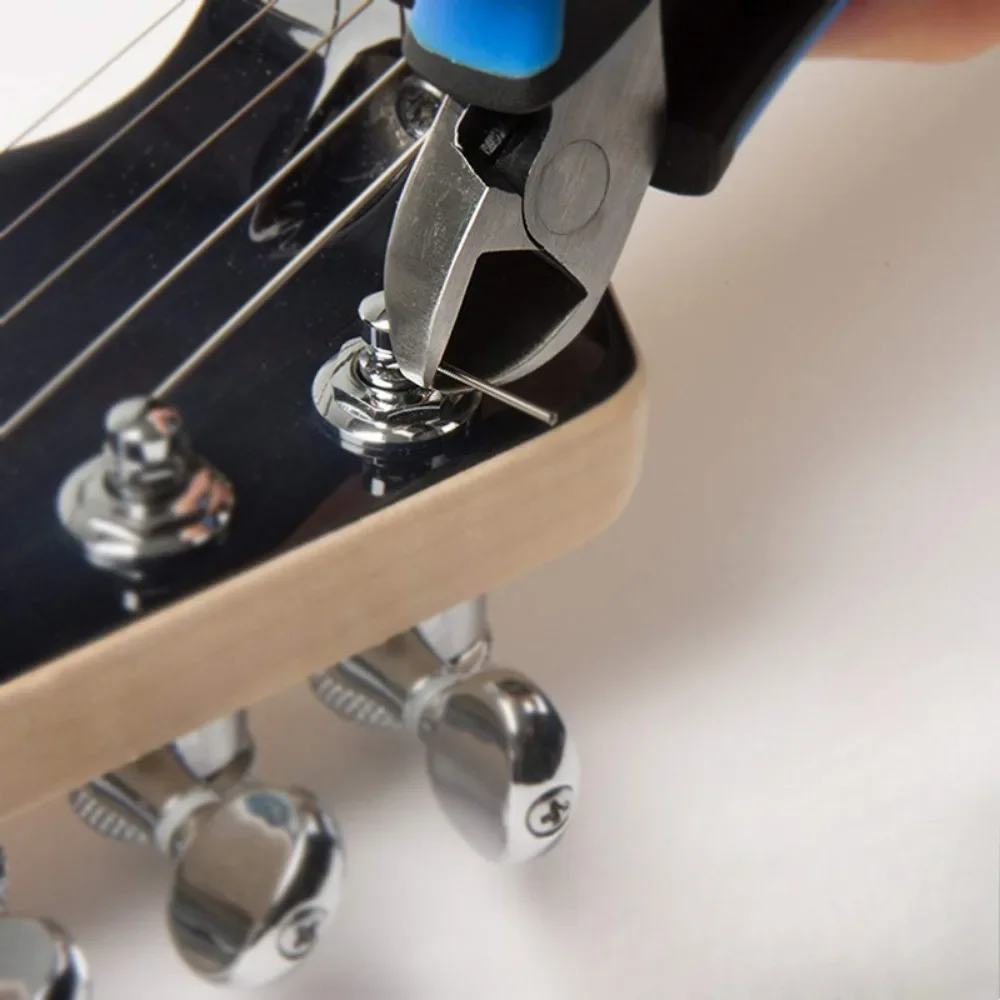 

Компактный и легкий сменщик гитарных струн и резак для струн, инструмент для резки басовых струн MN226