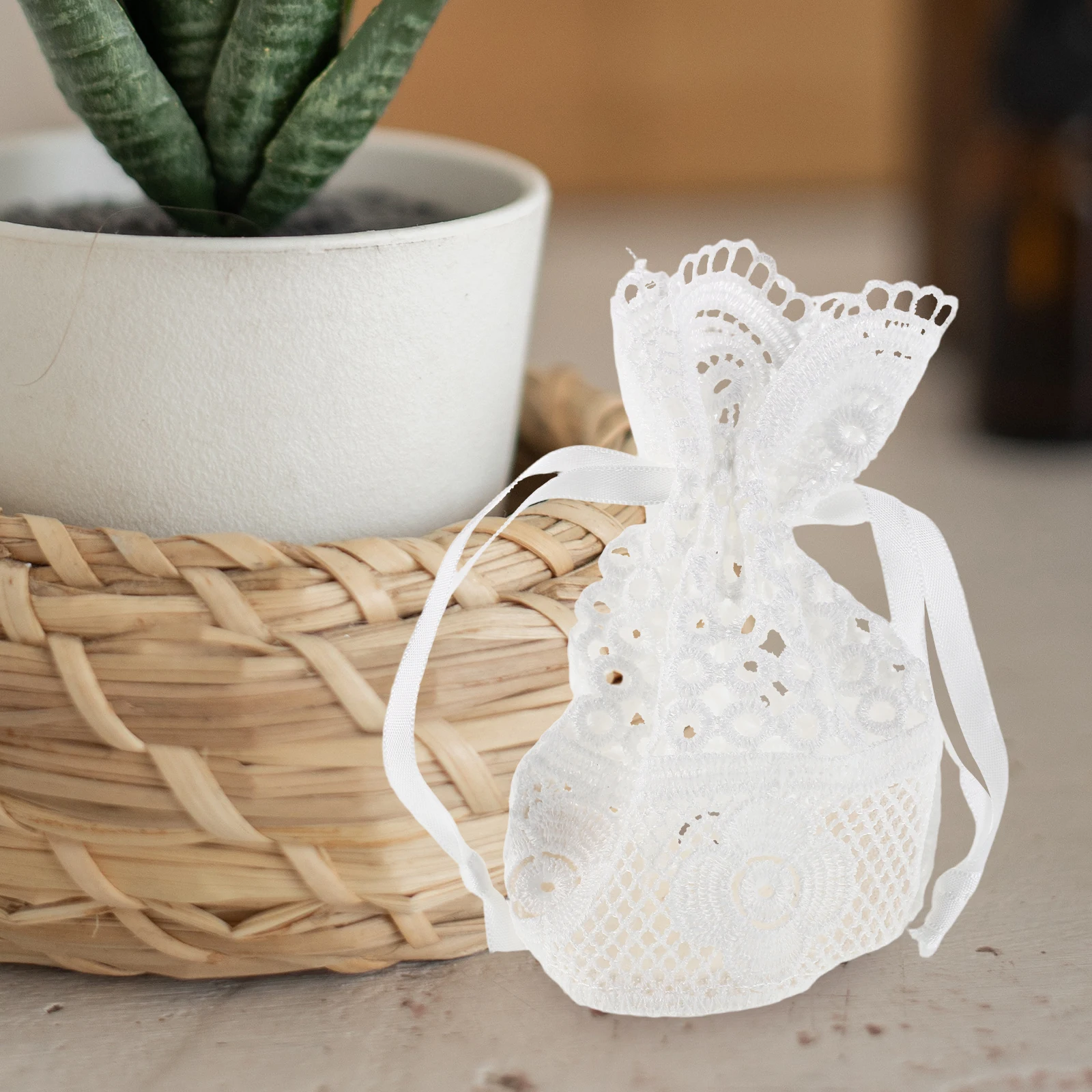 

2pcs Small White Lace Drawstring Burlap Storage Pouches Jewelry Organizer Cotton Linen Fabric Travel Daily Use 10X14Cm