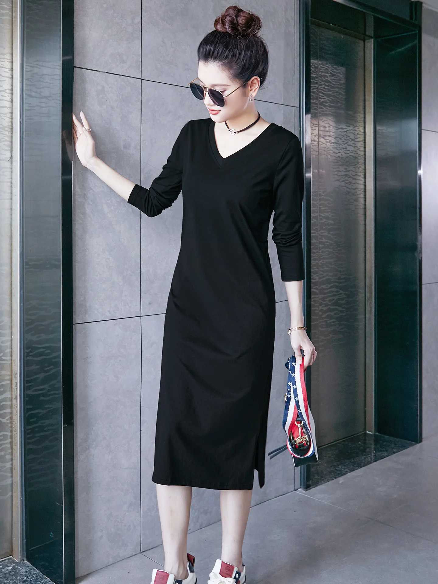 V-Neck Long Sleeve Women's Dress Black Slimming Loose Straight Tube T-Shirt Dress Casual Style Spring Autumn Winter Fashion
