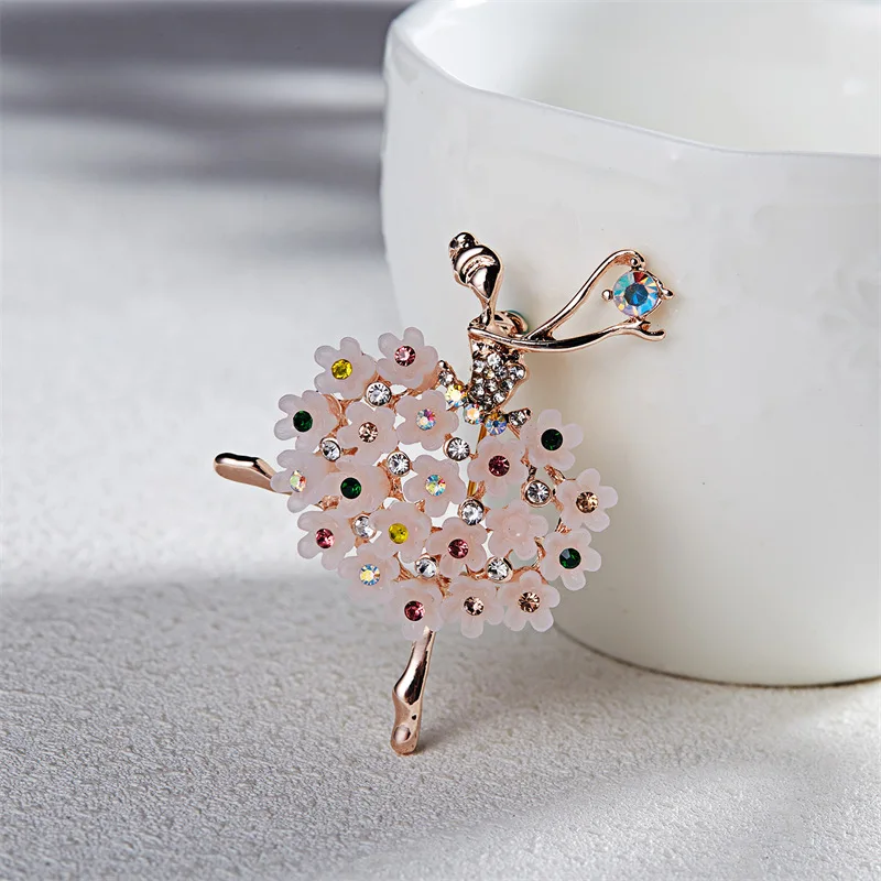 Gymnastics Ballet Girl Flower Dancer Crystal Brooches For Women Cute Elegant Rhinestone Pin Corsage Fashion Wedding Jewelry Gift