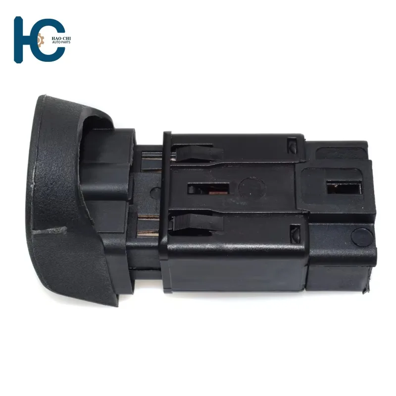 7700308821 5768045 Hazard Warning Switch Button For Renault Kangoo 1997-2007 2