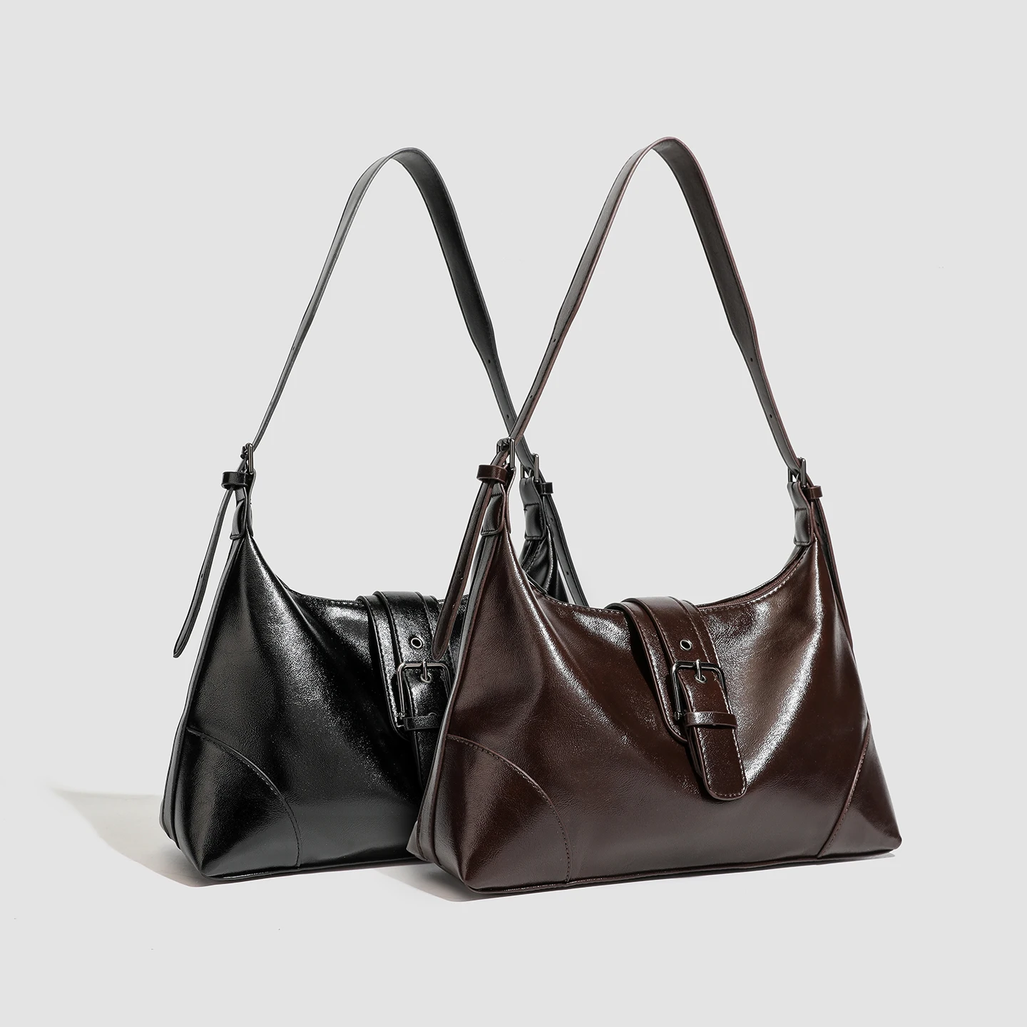 

Large Capacity Tote Bag 2026 New Korean Fashion Women's Bag Stylish Commuter Shoulder Bag for Daily Use And Office