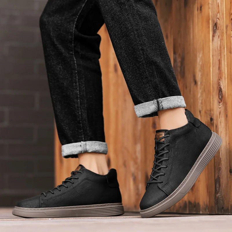 37-47 사이즈 남성용 보온 가죽 신발, 운동화, 캐주얼 신발, 패셔너블한 스타일, 하이킹 및 야외 활동에 적합