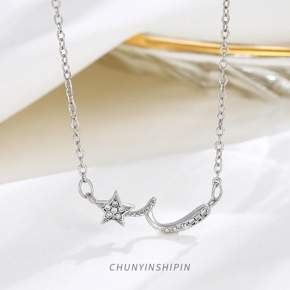 Chic and Unique S925 Silver Star Collarbone Necklace for Women's Fashion