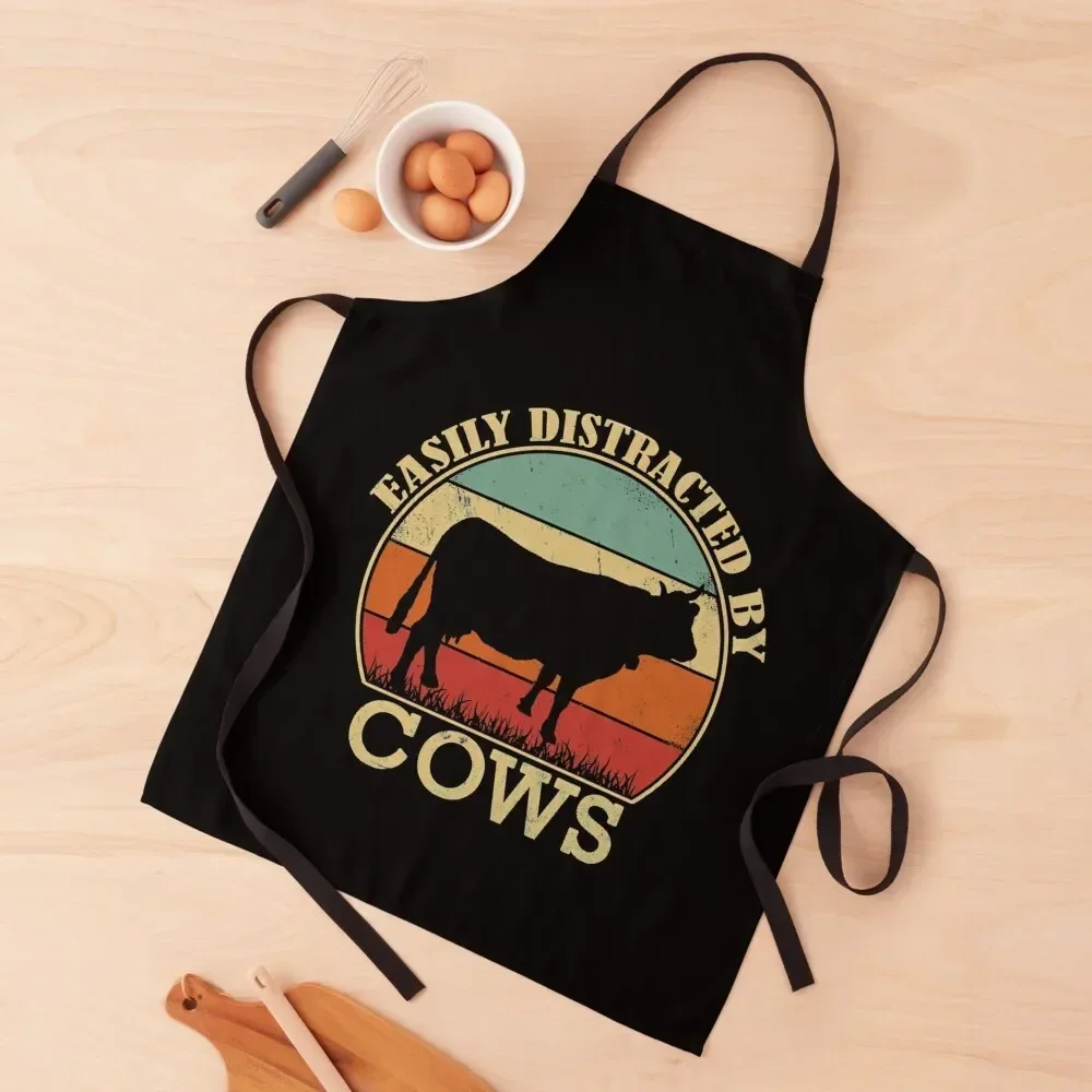 

Easily Distracted By Cows Retro Vintage Funny Cow Lover Apron Cute Kitchen Kitchen Apras Man manicurist men's barbecue Apron