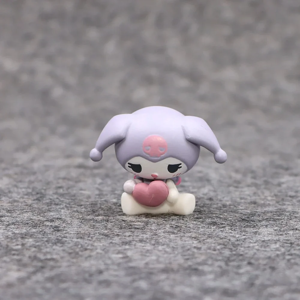 Sanrio Anime figurka 4Cm Kuromi przedmioty kolekcjonerskie Kawaii zabawki ลwiฤ
teczna dekoracja ciasto na Halloween urocza lalka prezenty dla dzieci