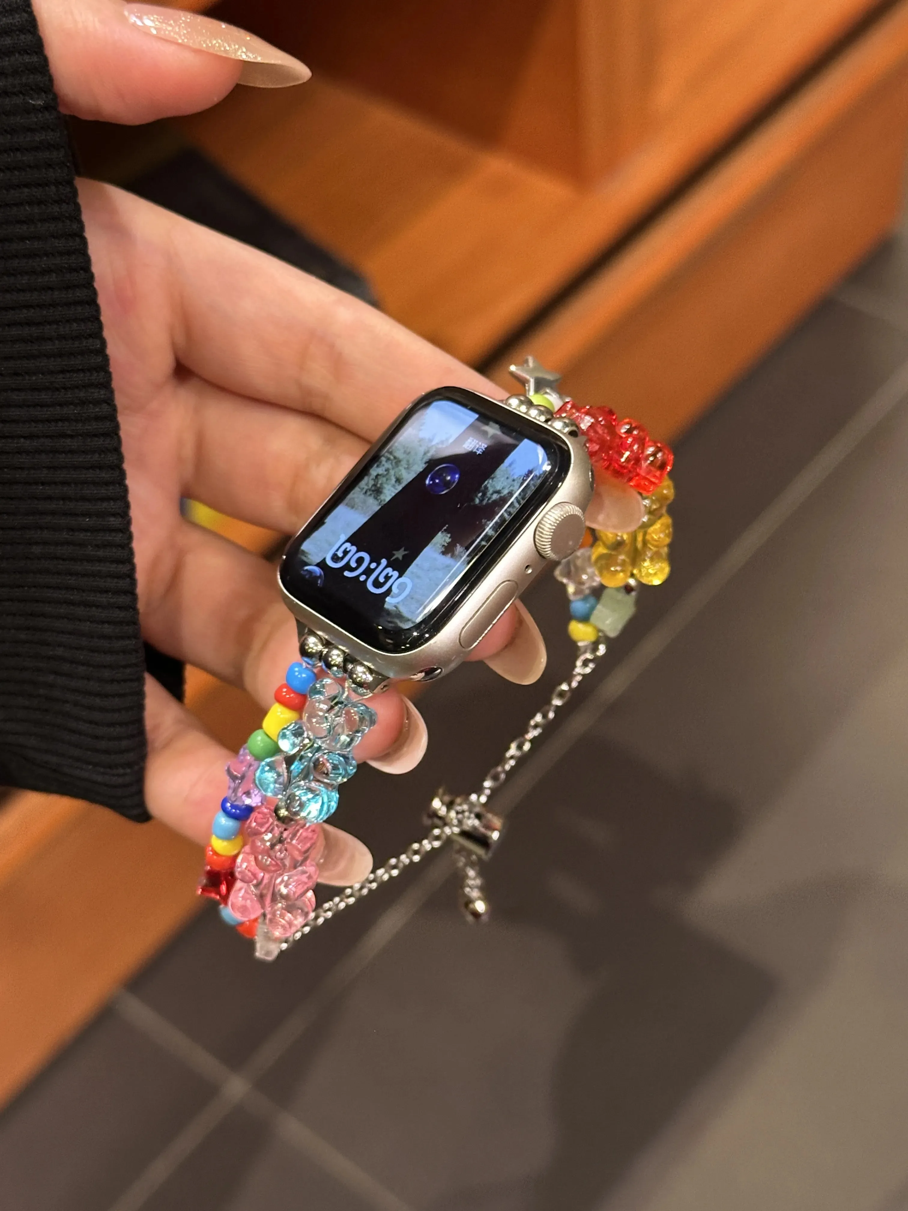 

Мягкий ремешок для iWatch с бусинами в виде мишек, совместимый с размерами 38 мм, 40 мм, 41 мм, 42 мм, 44 мм, 45 мм, 49 мм, модный ремешок.