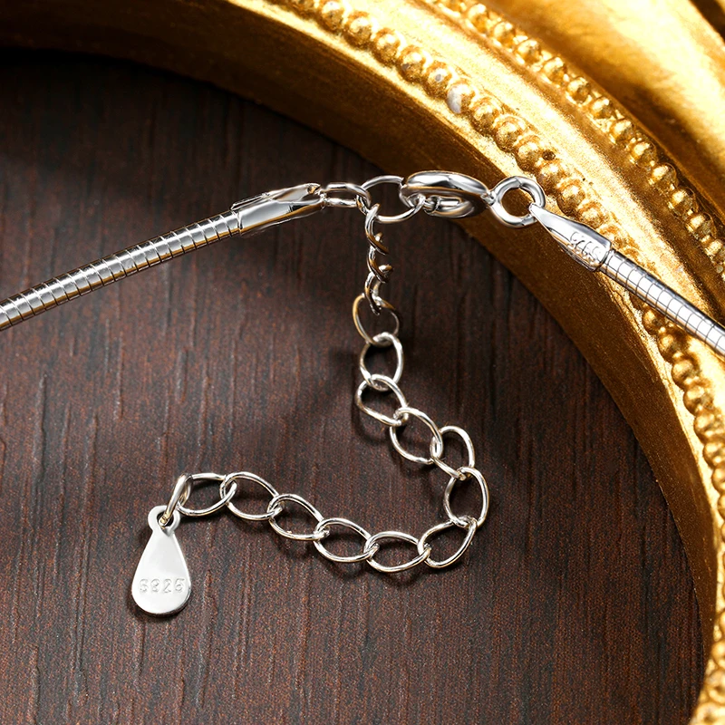 3CT D‑Color VVS1 Pear Cut Solitaire Moissanite Pendant Necklace Pass Diamond Tester 1.5MM Choker Chain S925 Sterling Silver Luxury Fine Jewelry Gift For Women Wedding Anniversary Daily Wear view 6