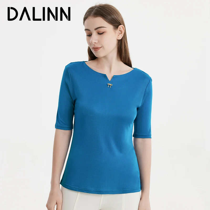 

Woman Casual Slash Neck T Shirts 30%Silk 70%Viscose Half Sleeves Silk Tee 2023 Spring Summer New Bottoms Chic Top Blue DALINN