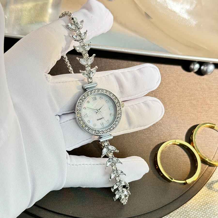 Mermaid explosive watch light luxury fashion diamond-set free adjustable bracelet quartz watch imitation  gold women's watch