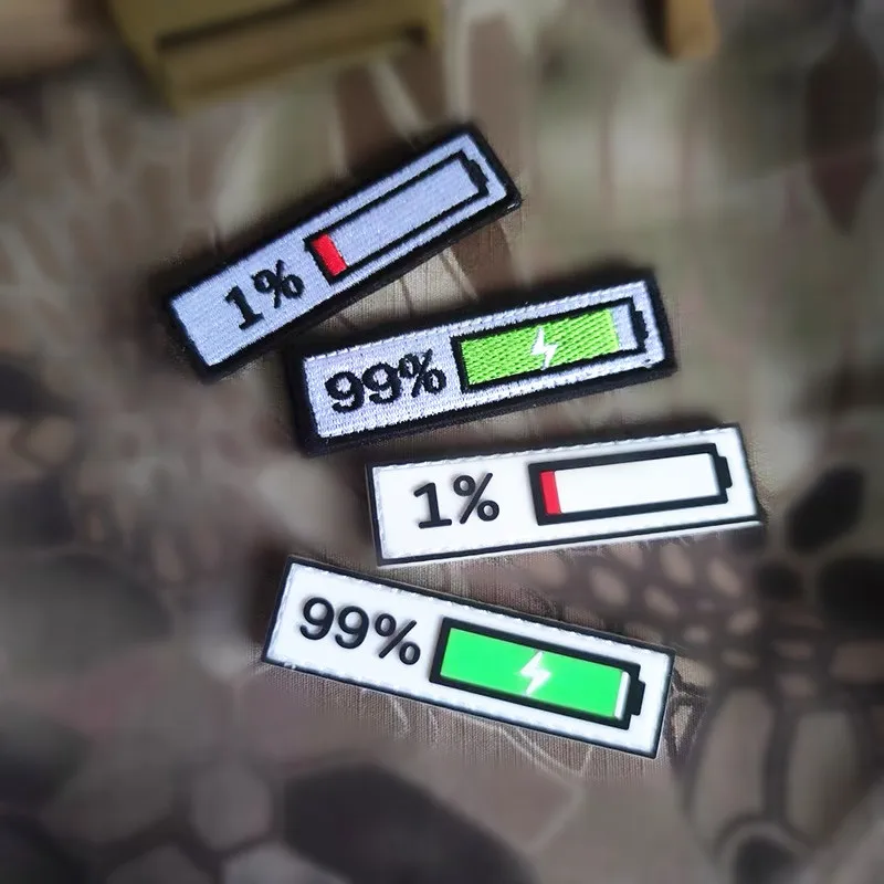 Display della batteria ricarica 99% rimanente 1% 3D Patch personalità distintivo militare adesivi zaino distintivo impermeabile in PVC personalizzato