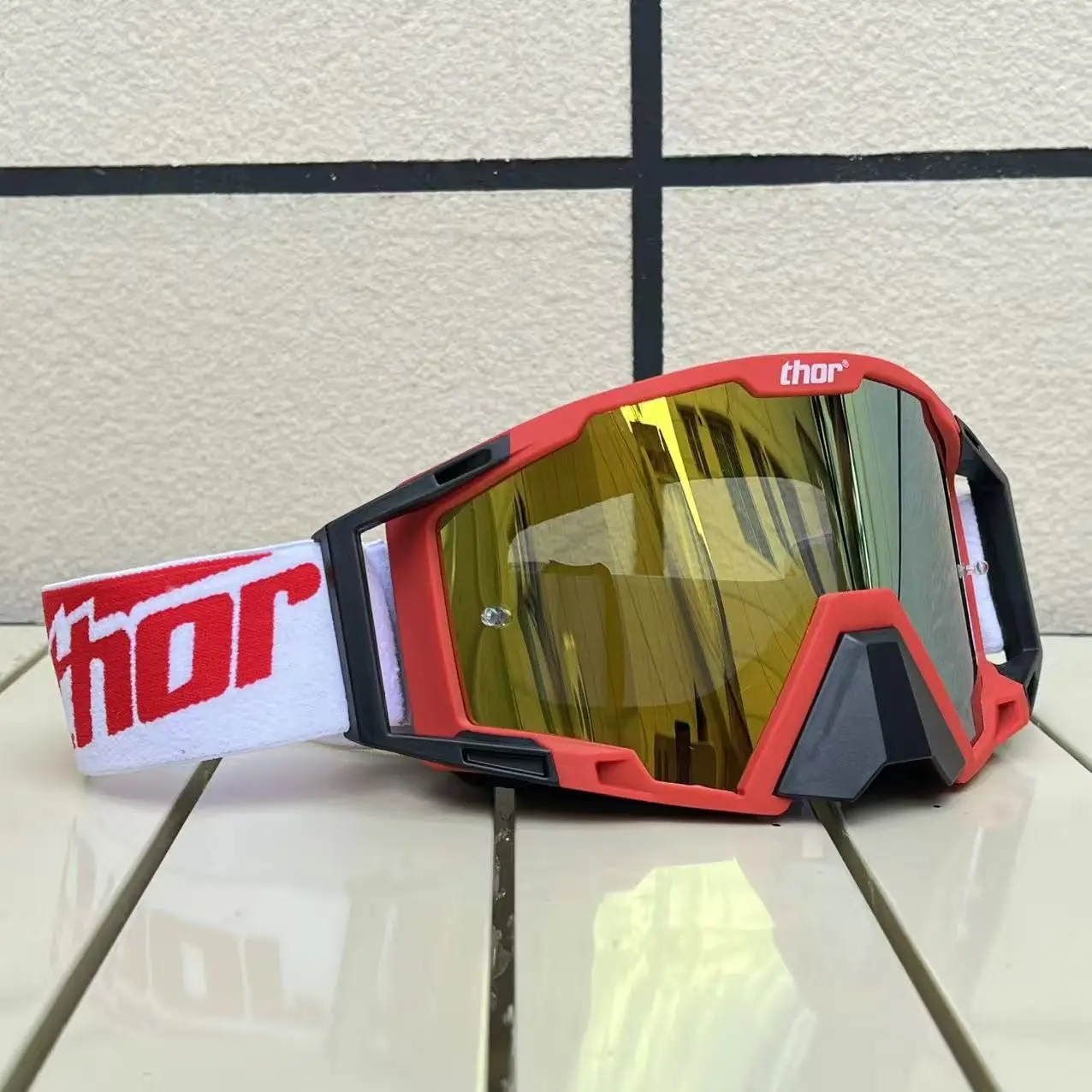 

Очки для мотокросса, ветрозащитные очки для внедорожных мотоциклов, велосипедных шлемов, мотоциклов и аксессуаров для внедорожных велосипедов VTT