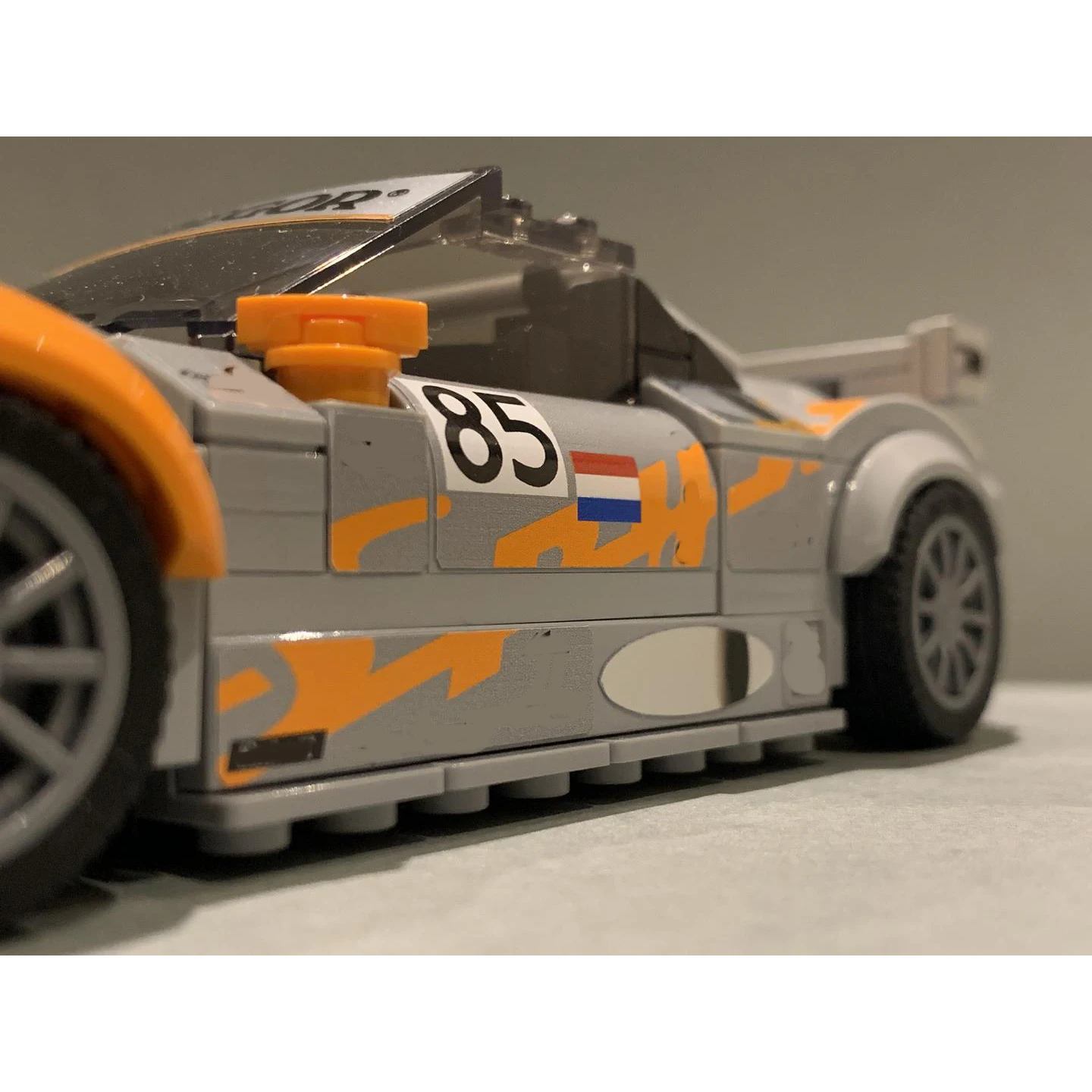 Poladeer 325-teiliger C8 Spyder GT2-R MOC DIY Auto-Rennwagen Baukasten Hobby-Montagemodell Spielzeug Bausteine Geburtstagsgeschenke für Kinder – Detail 8