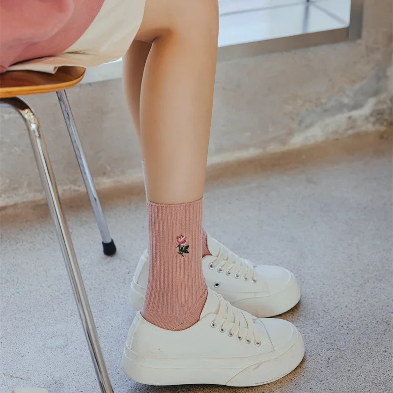 Kobiety róża kwiatowa tkanina bawełniana Kawaii urocze skarpetki styl japoński moda Harajuku Retro Vintage Streetwear różowe pończochy — zdjęcie 5