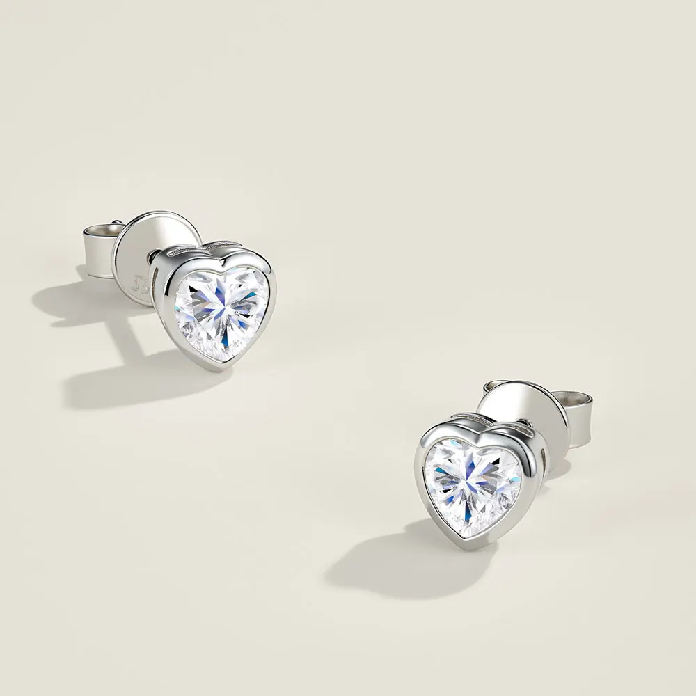 KNOBSPIN 0.5CT Heart Moissanite Stud Earrings S925 Sterling Silver D VVS1 Diamond Earrings for Women Wedding Engagement Jewelry