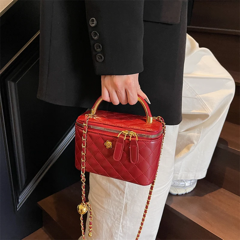 

Refined Evening Bag Women Multifunctional Shoulder Handbag Elegant For Dinner Dates And Special Occasions