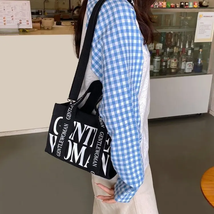 

2025 autumn 303 new shoulder bag casual trend simple square bag fashionable versatile portable messenger women's bag