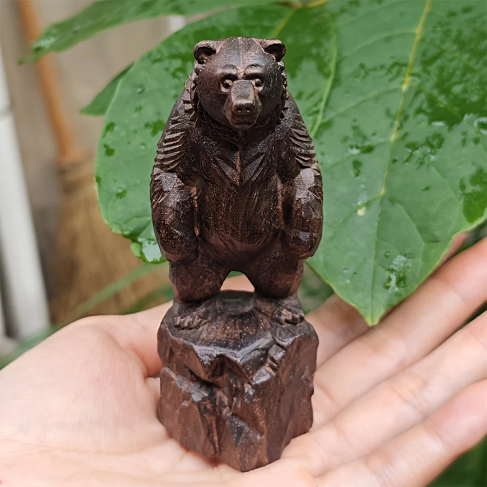 3.9 Inch Wooden Bear Hand-Carved Ornament Realistic Design, Natural Theme Suitable for Party Decorations, Centerpieces, Halloween Decorations, Indoor Decorations, Study Room, Housewarming Gifts, Creative Desktop Ornaments