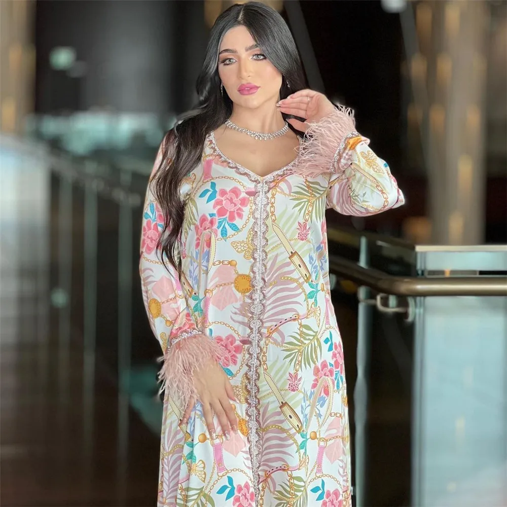 

Ethnic Print Feather Beading Women Long Dress Muslim Arab Abaya Islamic Vestidos Middle East Dubai Kaftan Maxi Robe Evening Gown