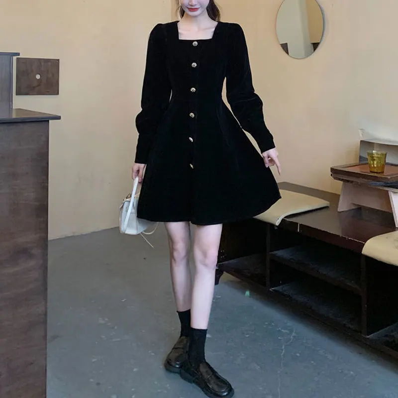 French Style Vintage Square Collar Mini Dress Autumn Winter New Elegant Waist A-Line Women\'s Clothing Solid Color Button Dresses