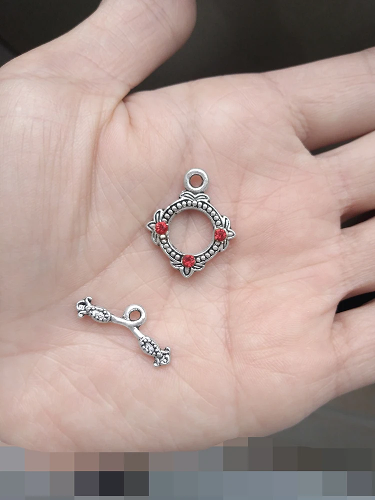 لتقوم بها بنفسك صنع المجوهرات اكسسوارات المشبك السنانير لتقوم بها بنفسك 30 مجموعات الإبداع الحرف أساور القلائد سحر ربط أوراق الفضة بالجملة #6