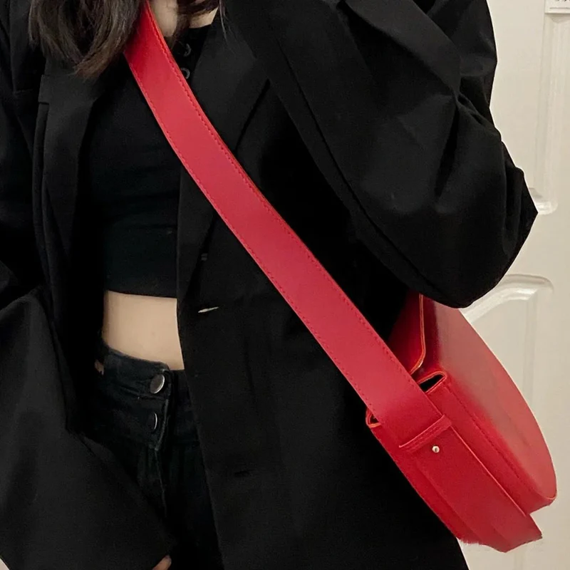 Crossbody Bags for Women Luxury Designer Wide Shoulder Strap Red Wedding Handbags 2023 Autumn New All-match Shoulder Bag