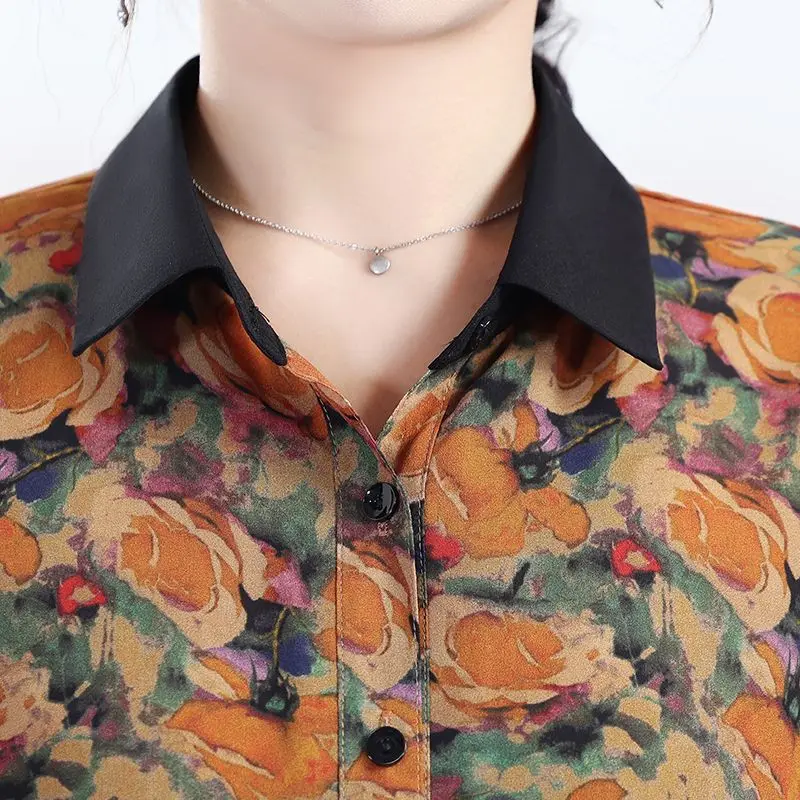 Cardigan da donna Nuovo top ampio che riduce l'età alla moda