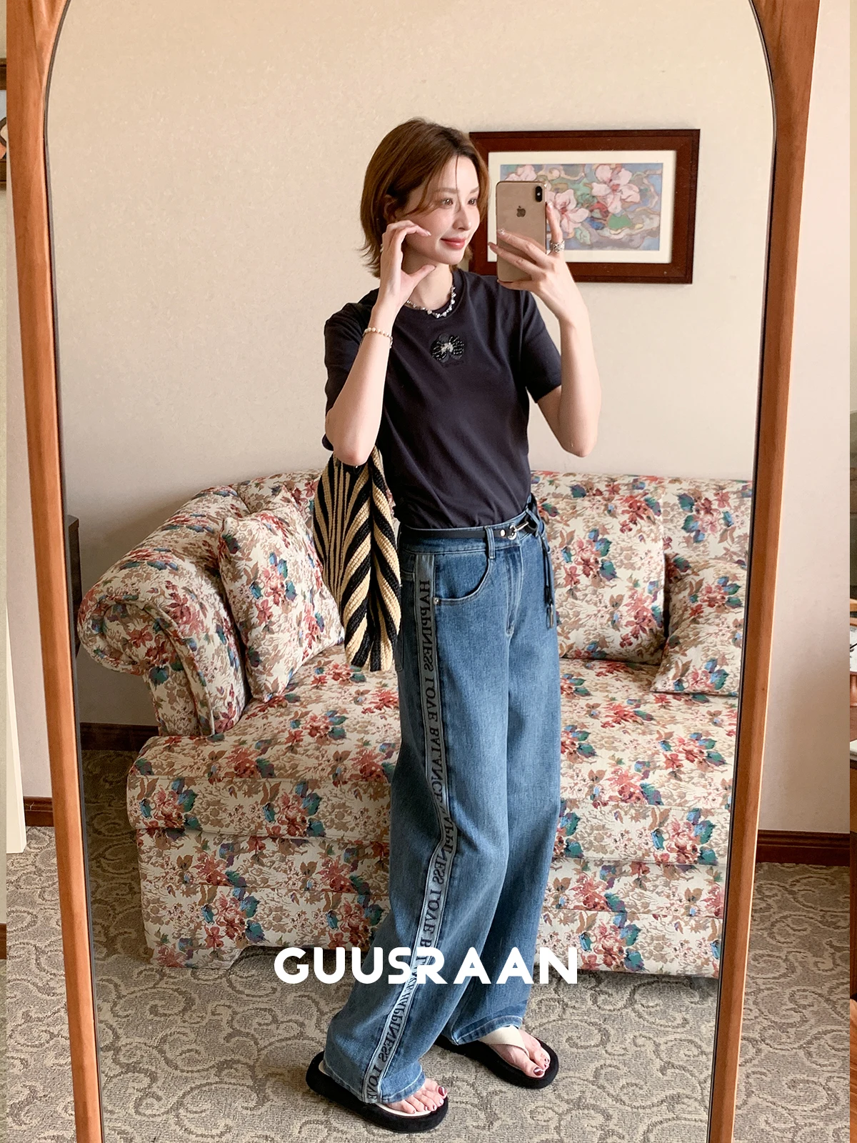 

Женские джинсы с высокой талией и прямыми штанинами, с вышивкой букв, цветными вставками, утягивающие, летние, модные брюки