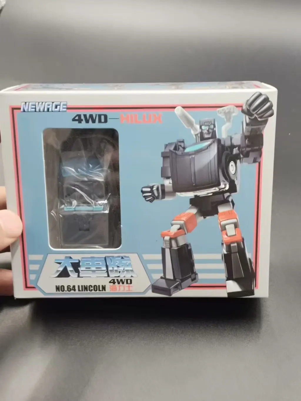 สินค้าใหม่ในสต็อก บรรจุภัณฑ์เดิม ทรานส์ฟอร์เมอร์ G1NA-H64 ไทรล์เบรกเกอร์ ของสะสม โมเดลคลาสสิก ของเล่น ของขวัญวันหยุด ฟิกเกอร์