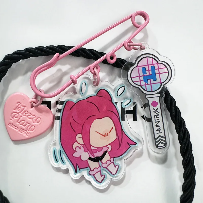 Kpop شيطان الصيادين Huntrix دبابيس الاكريليك مشبك دبابيس المينا دبوس مجوهرات على ظهره شارة المشجعين الموسيقى صديق المتحركة