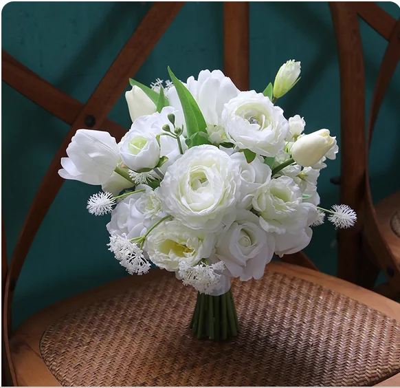 Bride wedding photo circular flower holding license registration floral artificial flower photography props green and white arti