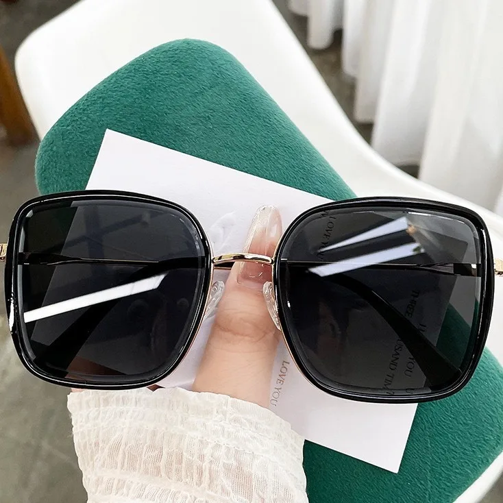 

New Fashion Driving Cycling Sunglasses for Women Anti Blue Light Shades Eyewear Luxury Large Frame HD Eye Protection Glasses