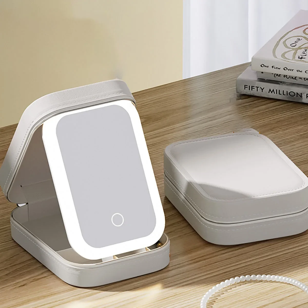 

1pc LED lighting cosmetic bag storage box has built-in lighting, which is perfect for travel or daily use.