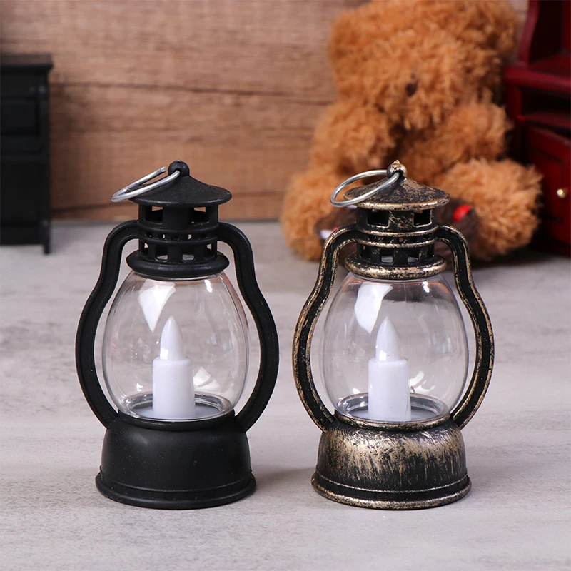 Skala 1:12 Retro Mini minyak tanah lentera miniatur lampu minyak DIY dekorasi rumah boneka aksesoris adegan ornamen berpura-pura bermain mainan anak-anak