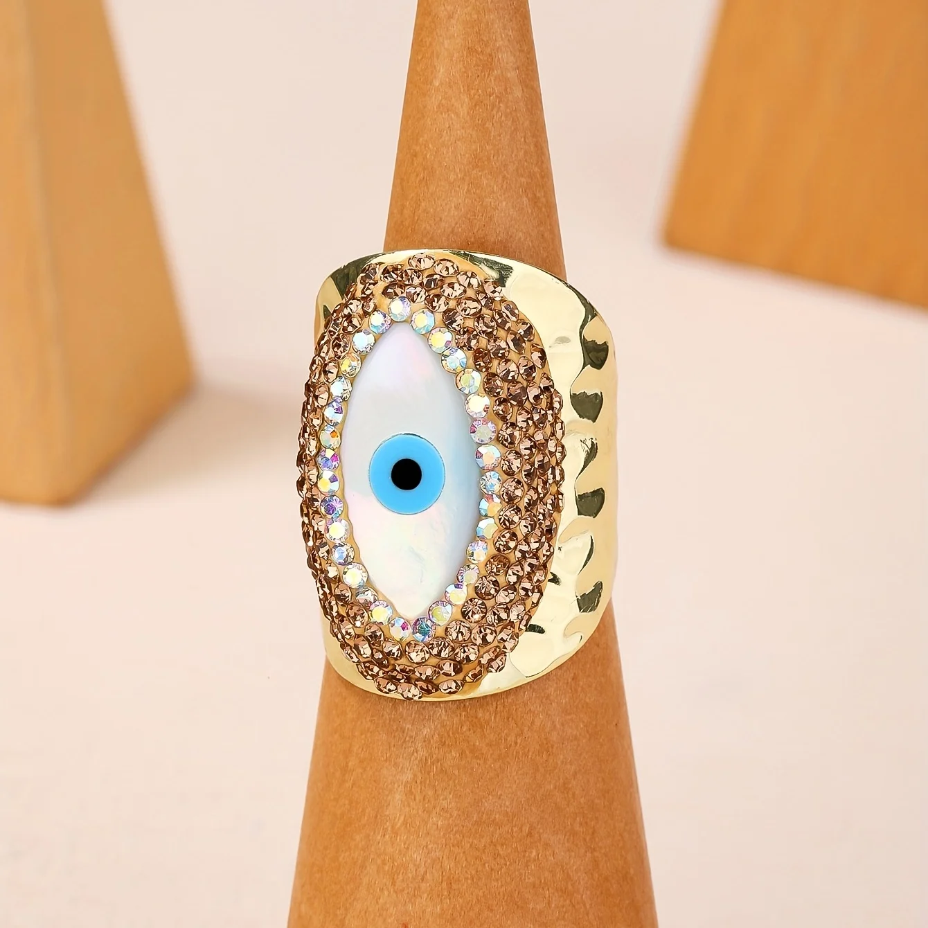 

YEEVAA 1pc Exaggerated Ring Devil Eye Design Wide Band Wrap Ring Multi Styles For You To Choose