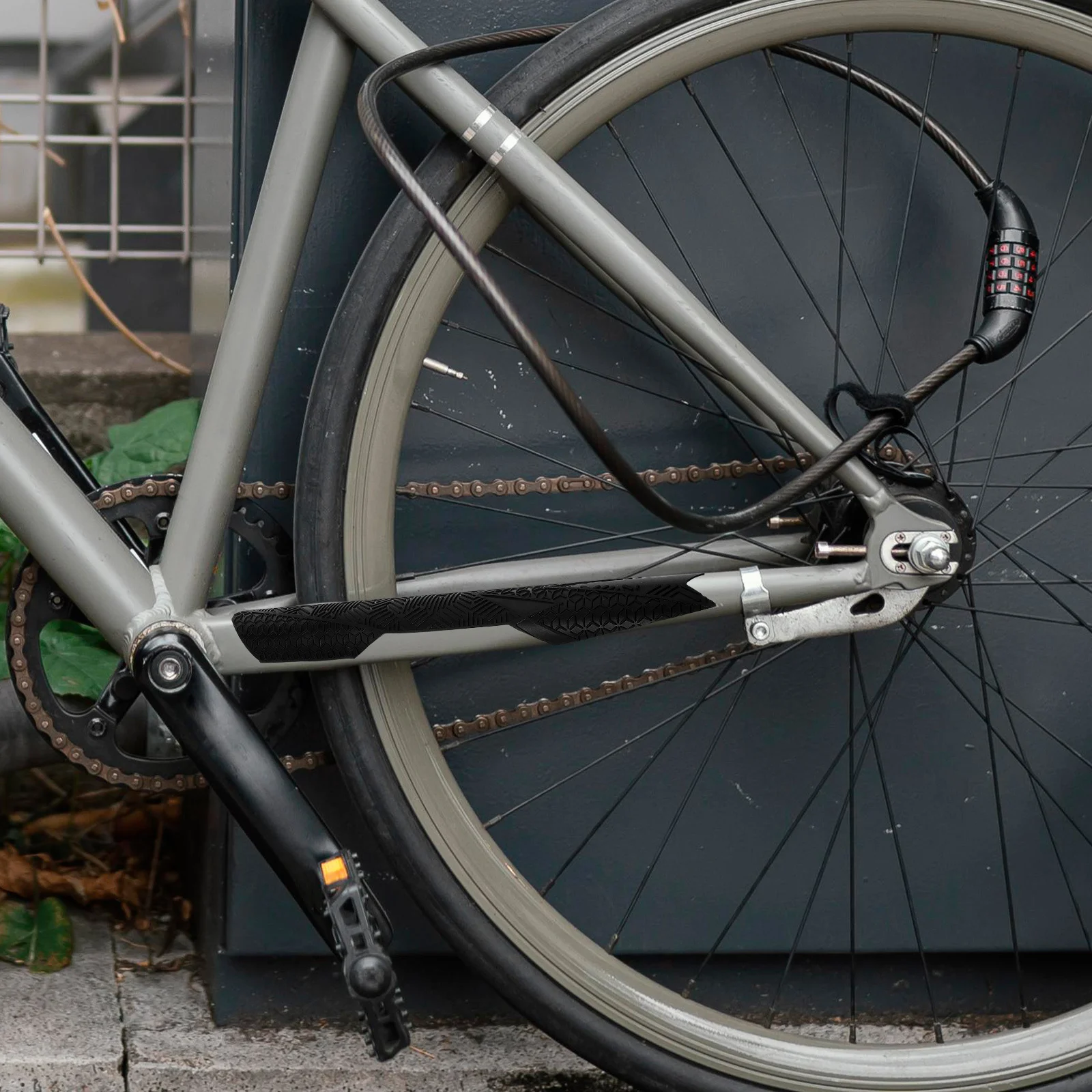 Silicone Bike Chainstay Guard Protector Mountain Road Bicycle Frame Protection Film Easy Install Scratch Resistant Bike Frame