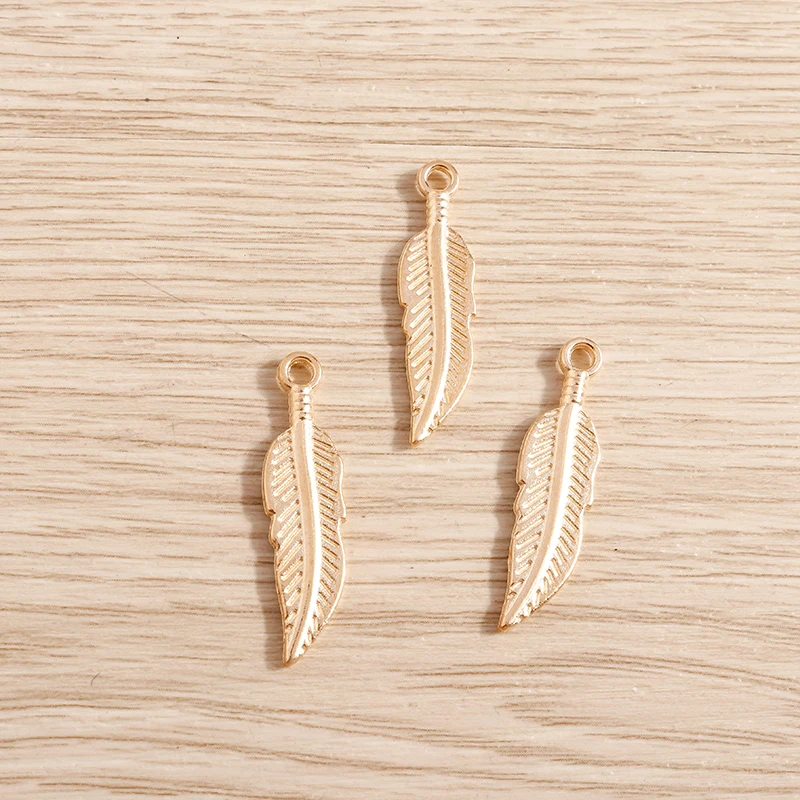 Tusember 20 Stück 8*31mm Niedliche Blatt-Anhänger Feder-Anhänger für Handgemachtes Basteln DIY Halsketten Ohrringe Mode Schmuckherstellung Zubehör – Detail 4