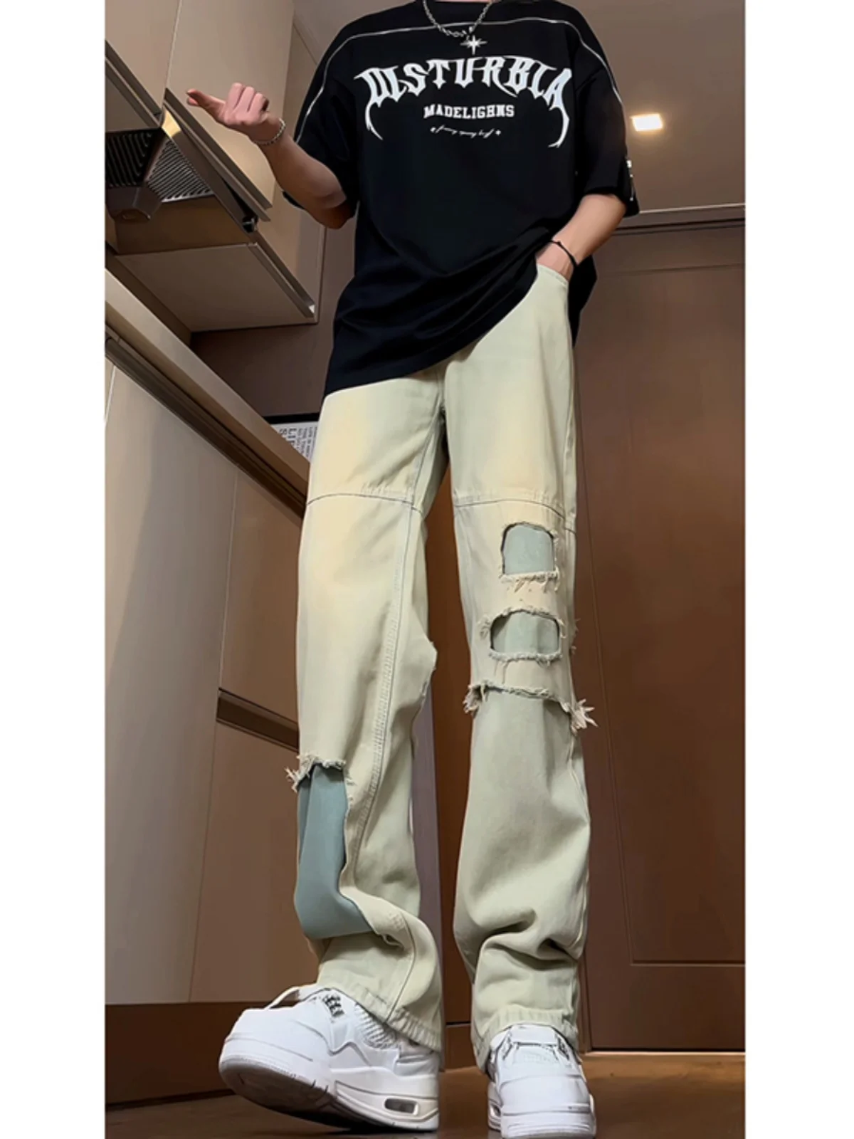 

Men's Slim Fit Denim Jeans High Street Design Sense Small Cro Trendy Brand OOTD Matching Repair Patch Hole Jeans