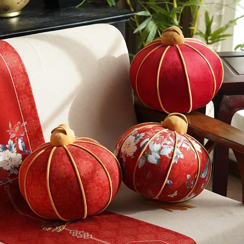 Chinese Lantern Shaped Decorative Pillow Red Festive Jacquard Cushion New Chinese Style Sofa Living Room Decor Throw Pillow