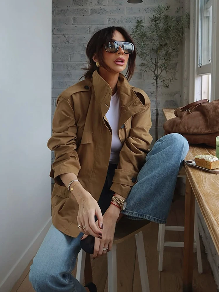 

Элегантная белая свободная женская рубашка с v-образным вырезом, модные многослойные топы с краем листьев лотоса, тонкие нерегулярные топы, новинка 2025, женская уличная одежда ﻿