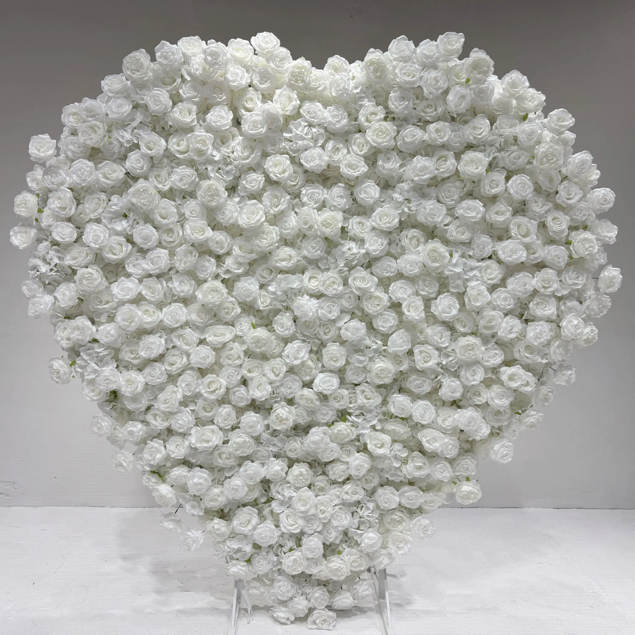 

Custom And Cheap Price Artificial Flower Arch Heart-Shaped Wed Arch For Wedding Decorations