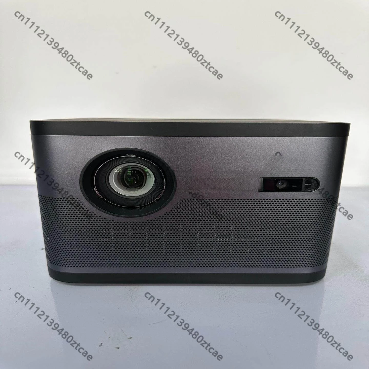 Home Cinema Occasion - Projecteur intelligent neuf et d'occasion F3