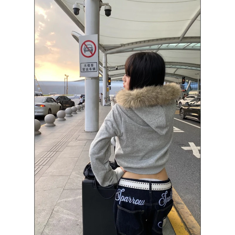 

Y2K Aesthetic Cropped Zip Up Hoodie Women Faux Fur Trim Hood Print Streetwear Casual Fall Winter Warm Pocketed Crop