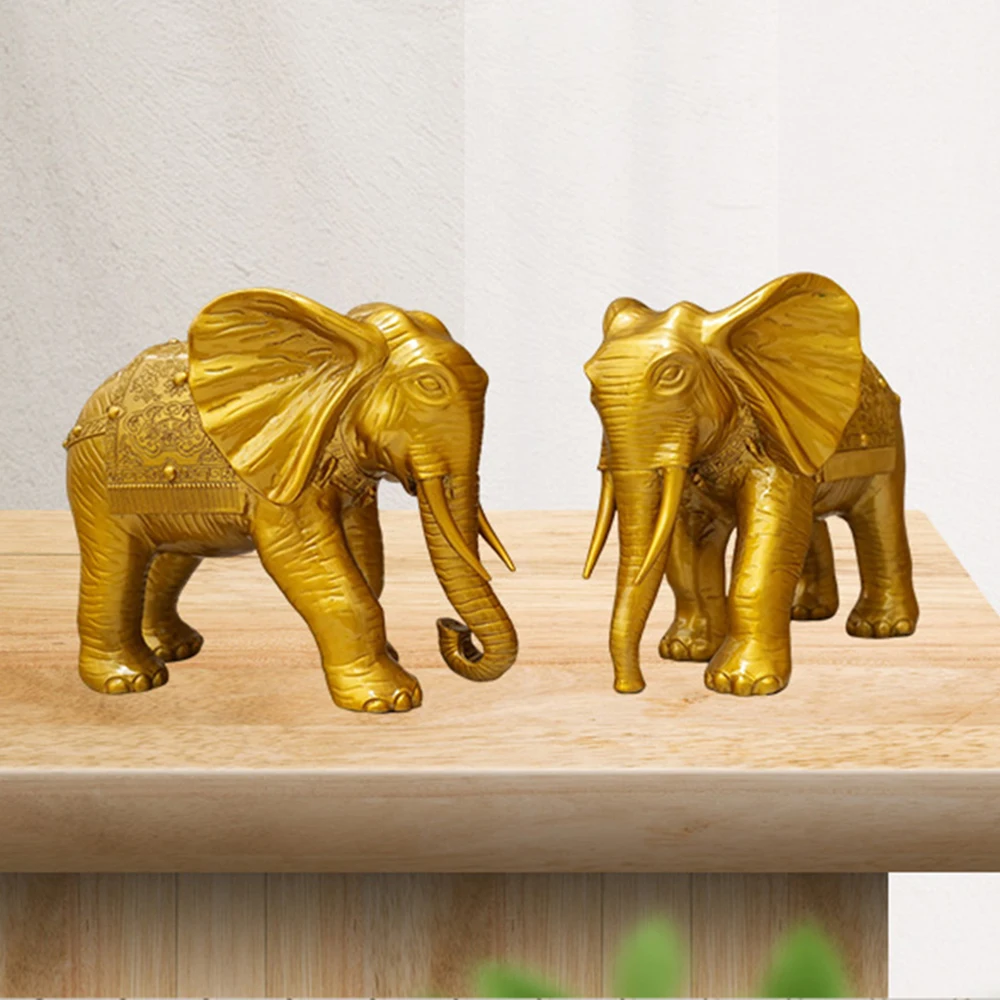 

Copper patterned elephant ornament, Brass water absorbing elephant, Home living room entrance wine cabinet decoration crafts