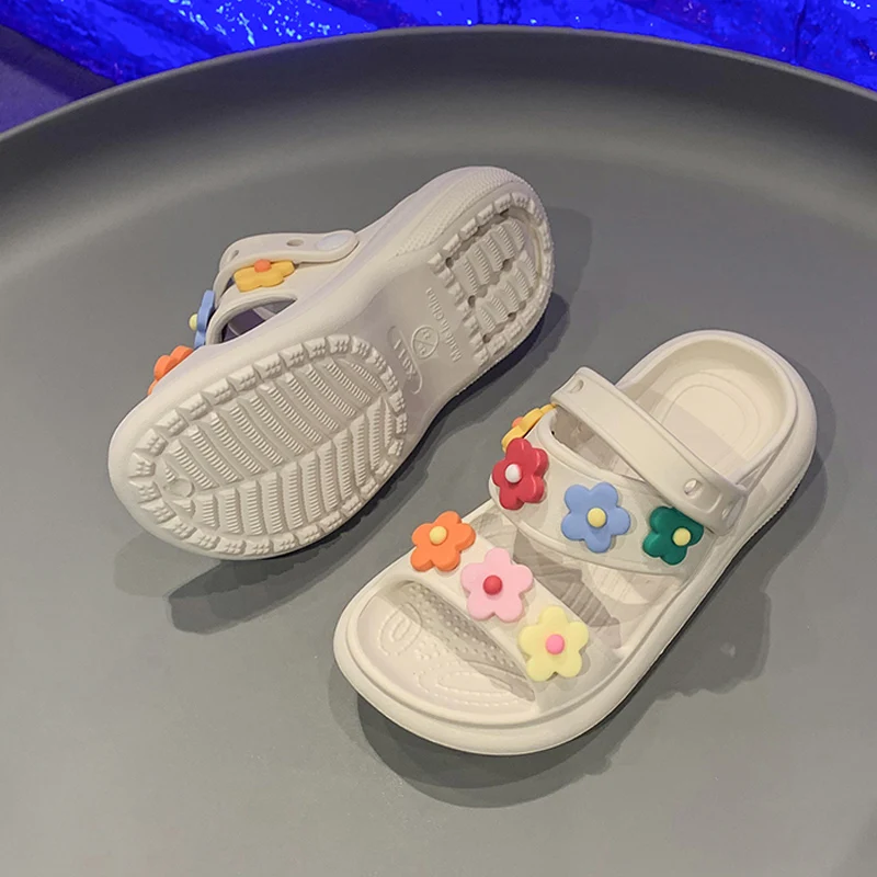 Sandali con decorazione floreale carino per bambini pantofole antiscivolo estive per ragazze Design di marca per bambini suola spessa scarpe da