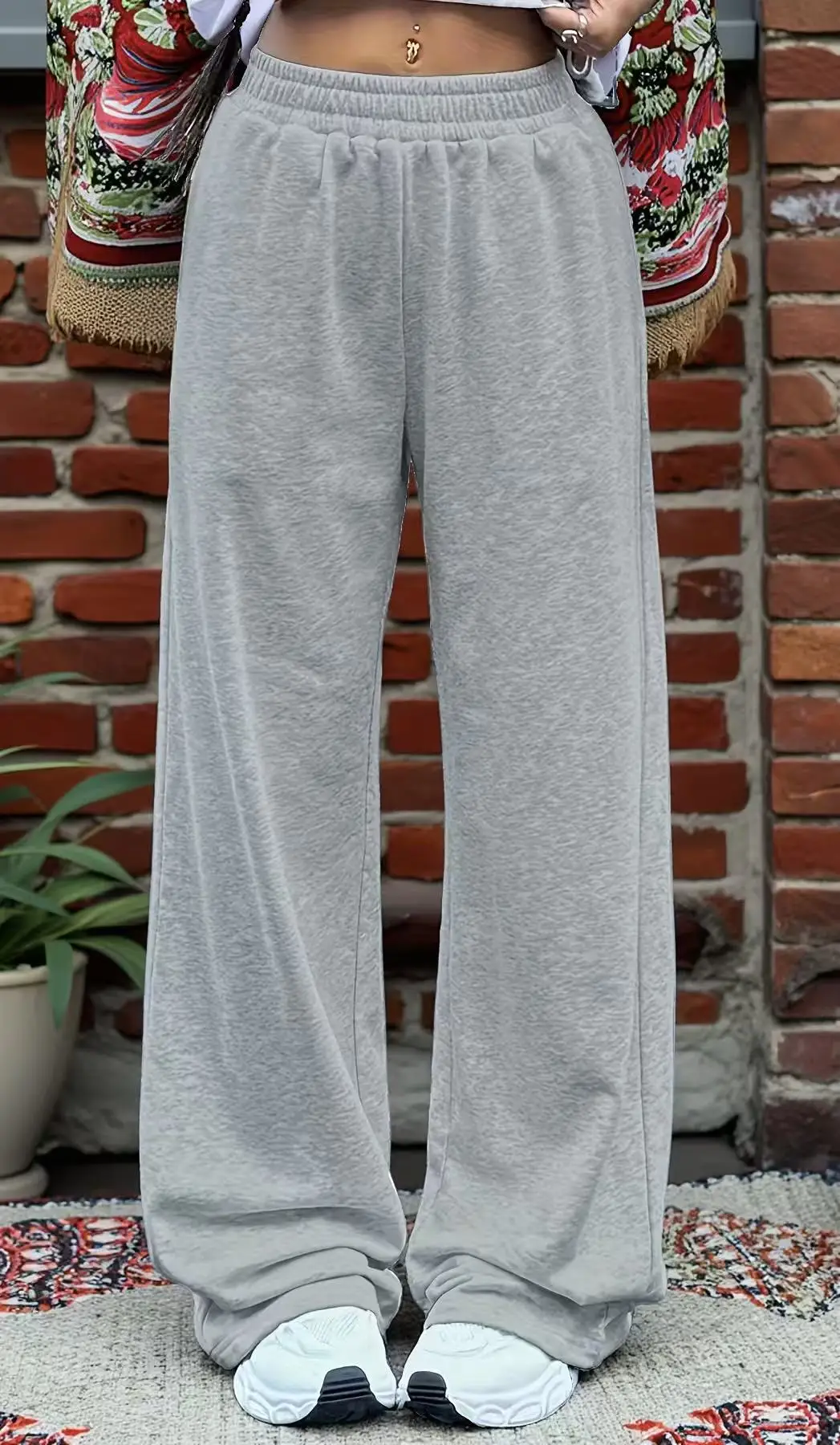 سراويل كاجوال بمقاسات كبيرة - خصر مرن، سراويل منزلية فضفاضة، جيوب جانبية، مناسبة للارتداء اليومي والرسمي، قابلة للغسل في الغسالة، قماش غير قابل للانظر، سراويل رياضية كاجوال مريحة، ملابس بمقاسات كبيرة.