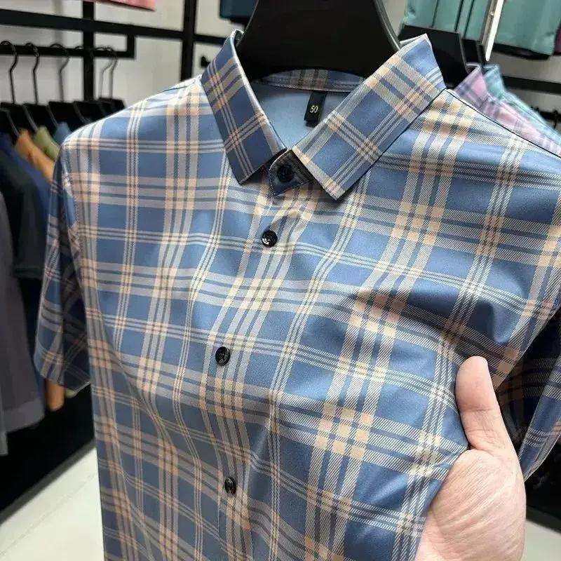 Summer Short Sleeve Shirts Men Business Casual Buttons Turn-down Collar Men\'s Clothing All-match Plaid Loose Thin Blouse Male